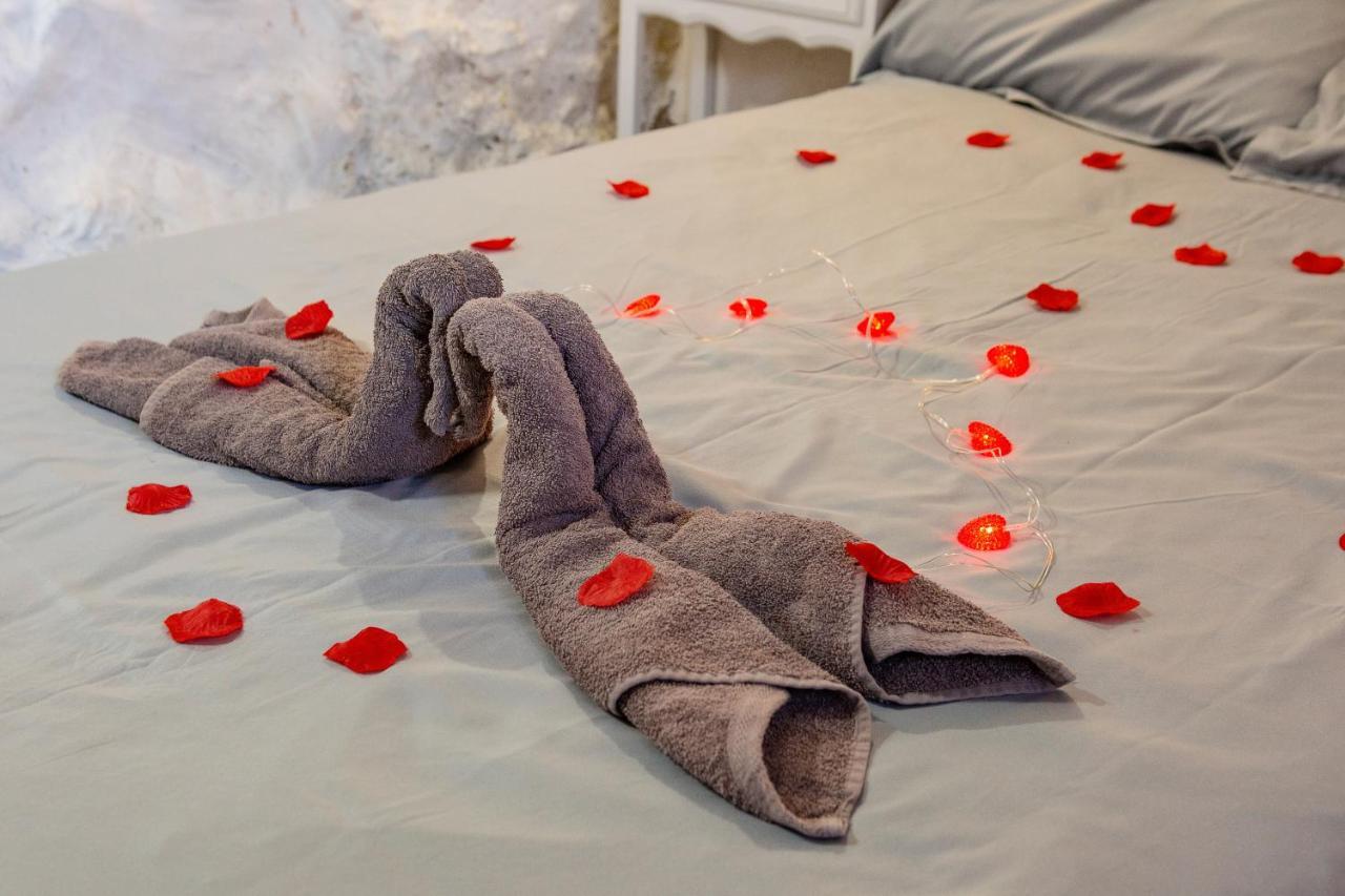 Xàtiva Fortress Jacuzzi Suites מראה חיצוני תמונה