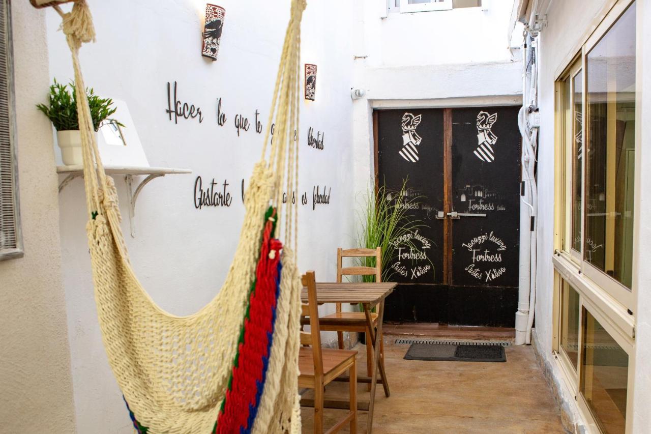 Xàtiva Fortress Jacuzzi Suites מראה חיצוני תמונה