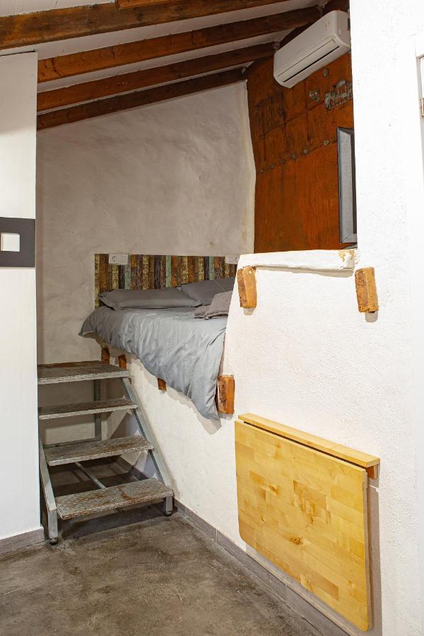 Xàtiva Fortress Jacuzzi Suites מראה חיצוני תמונה