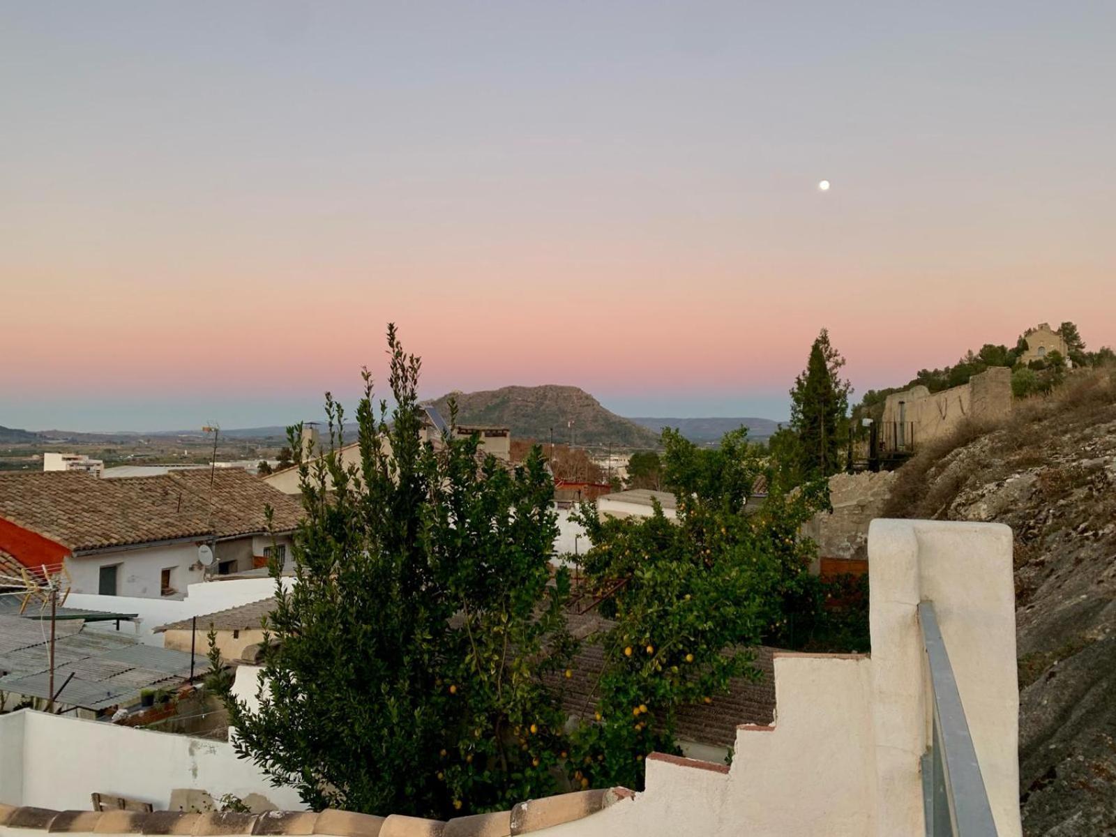 Xàtiva Fortress Jacuzzi Suites מראה חיצוני תמונה
